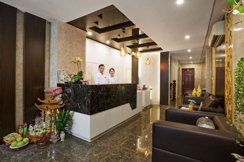 splendid holiday hotel