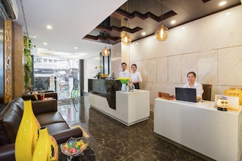 splendid holiday hotel