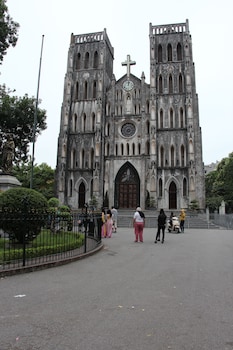 splendid holiday hotel