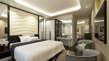 splendid holiday hotel