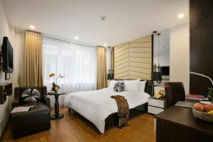 splendid holiday hotel