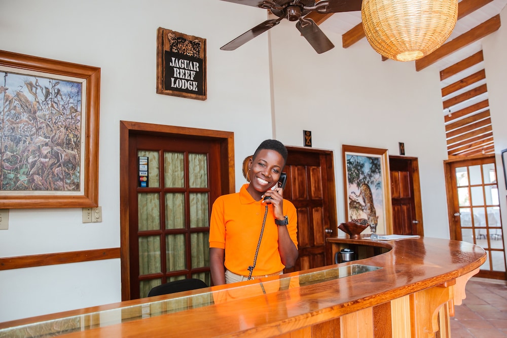 the lodge at jaguar reef