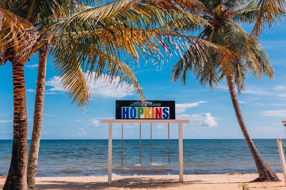 the lodge at jaguar reef