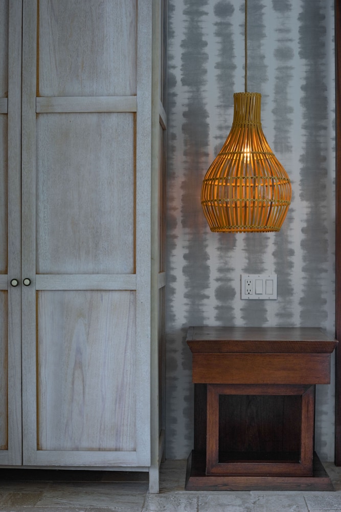 the lodge at jaguar reef