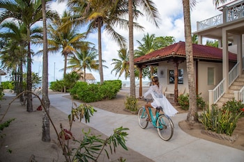 the lodge at jaguar reef