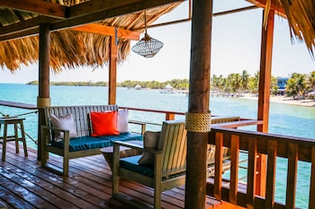 the lodge at jaguar reef