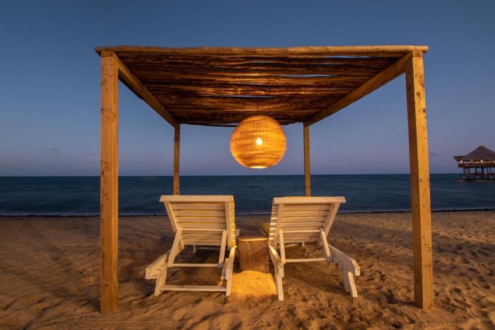 the lodge at jaguar reef