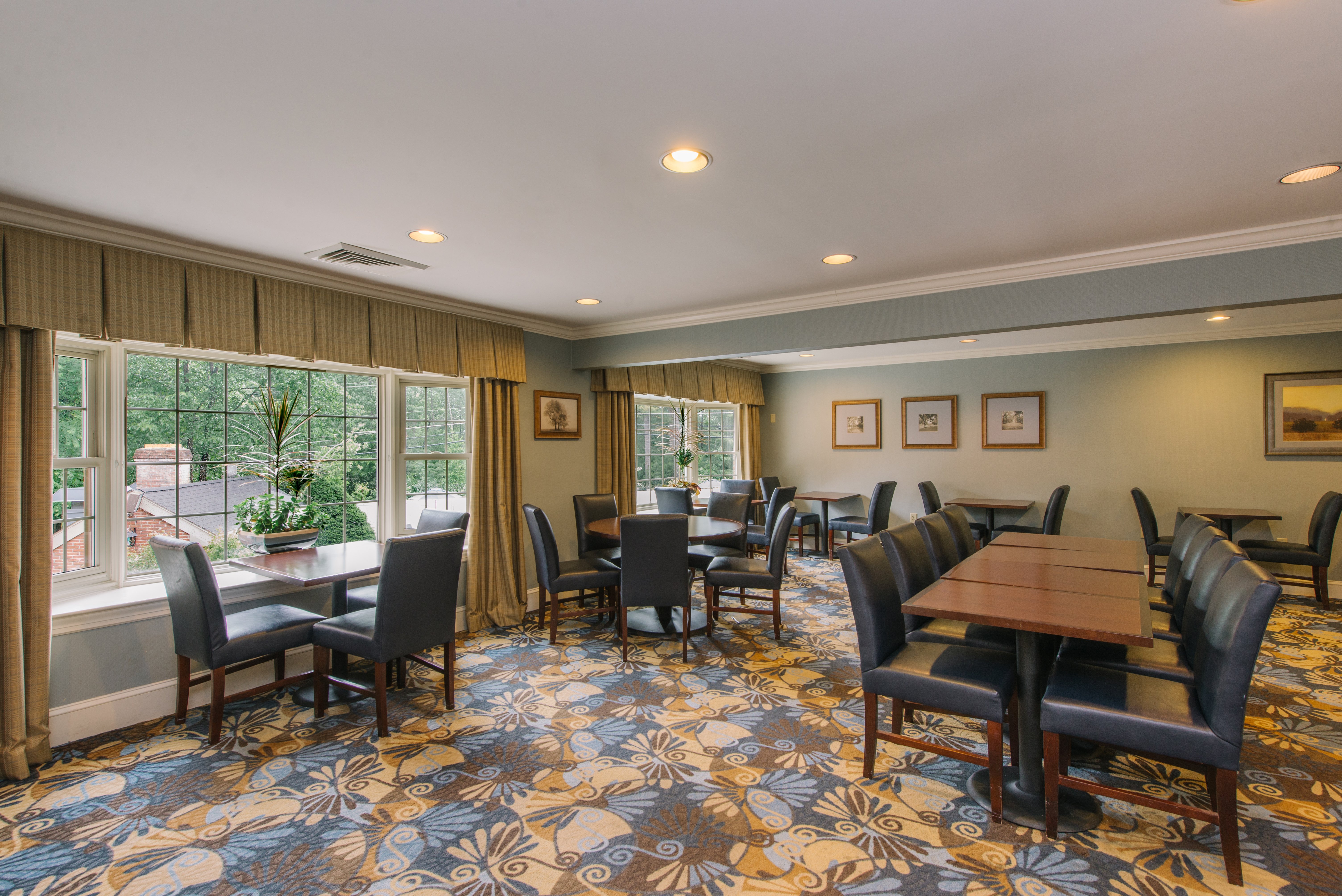 holiday inn express and suites merrimack by ihg