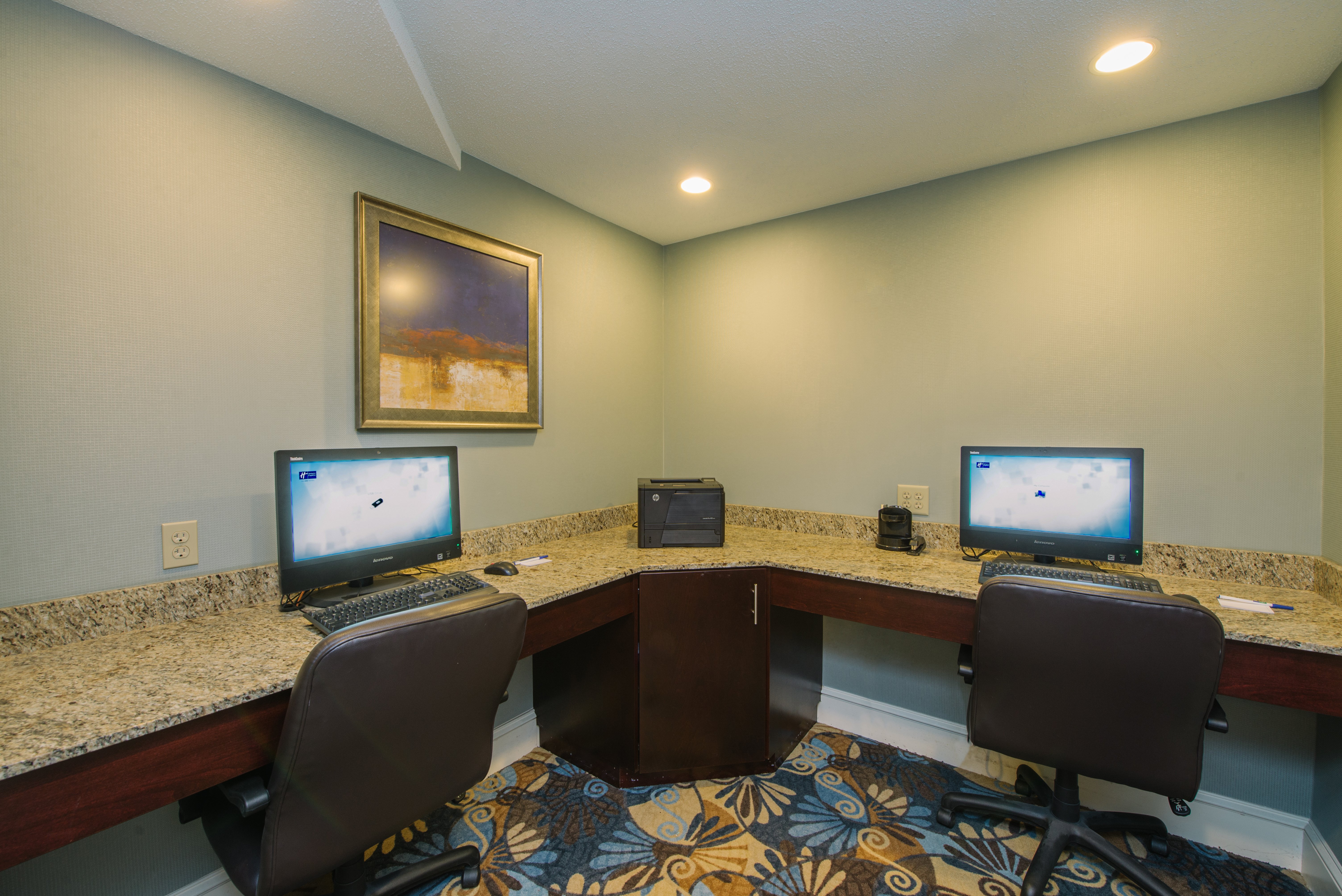 holiday inn express and suites merrimack by ihg