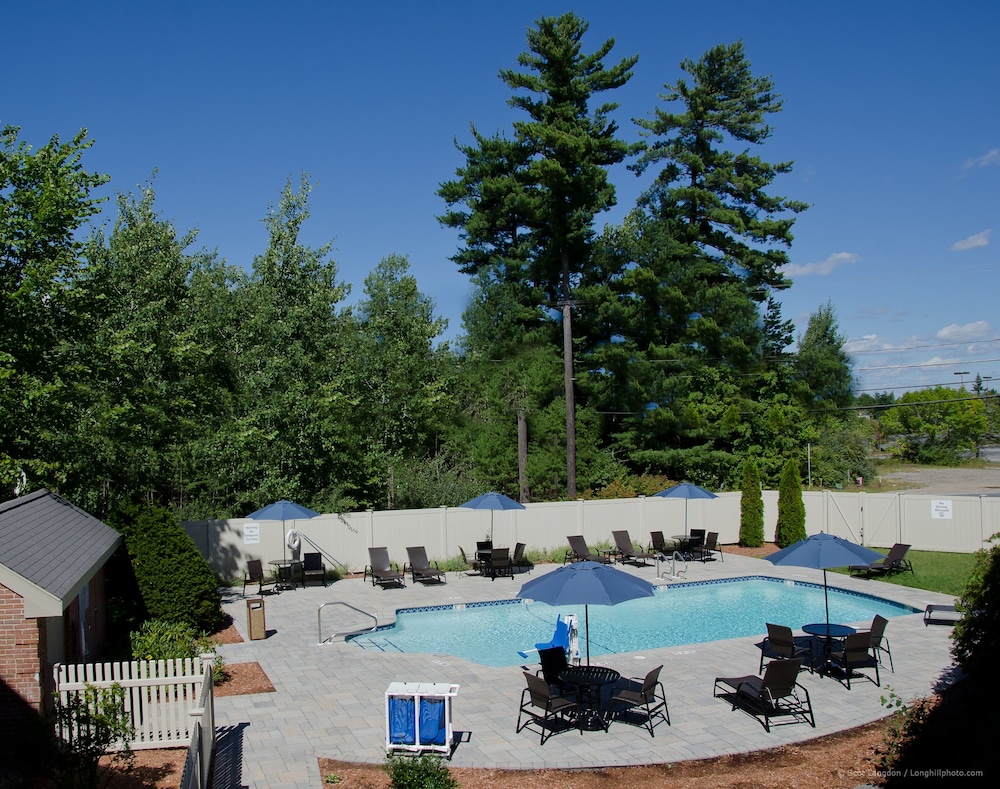 holiday inn express and suites merrimack by ihg