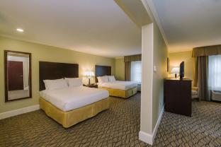 holiday inn express and suites merrimack by ihg