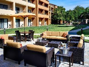 courtyard by marriott toledo airport holland