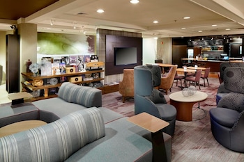 courtyard by marriott state college