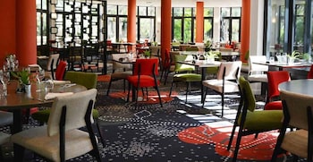 hotel oceania nantes aeroport