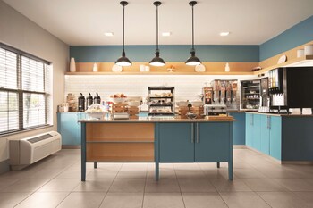 country inn and suites by radisson moline airport il