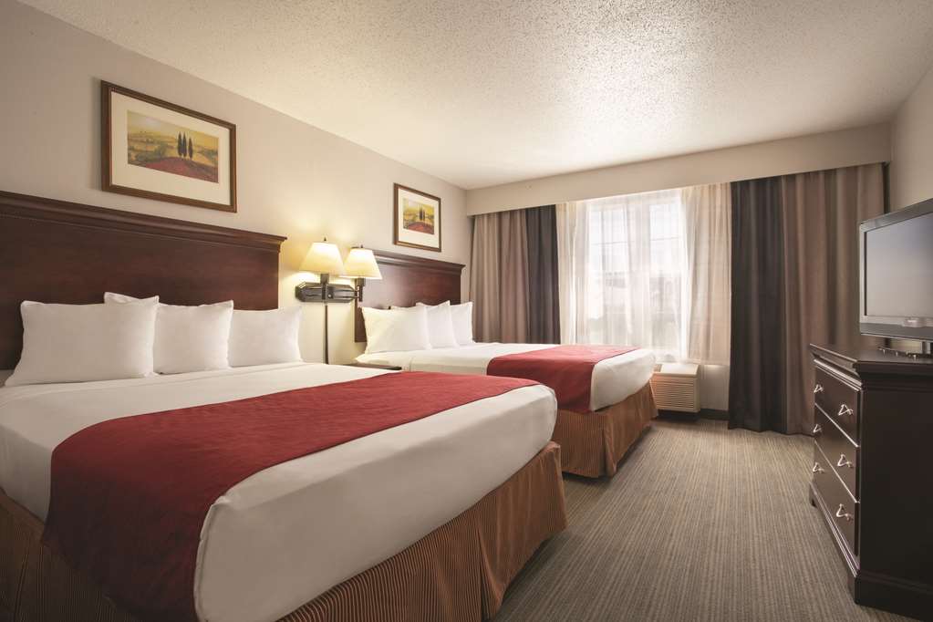 country inn and suites by radisson moline airport il