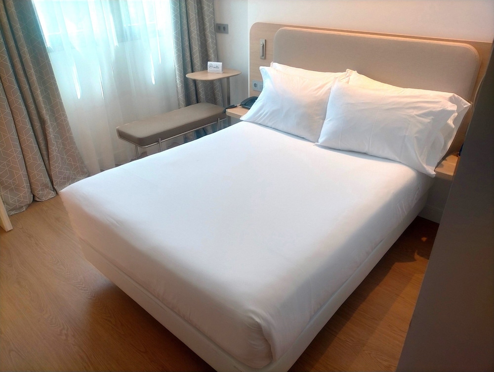 holiday inn express logrono rioja by ihg