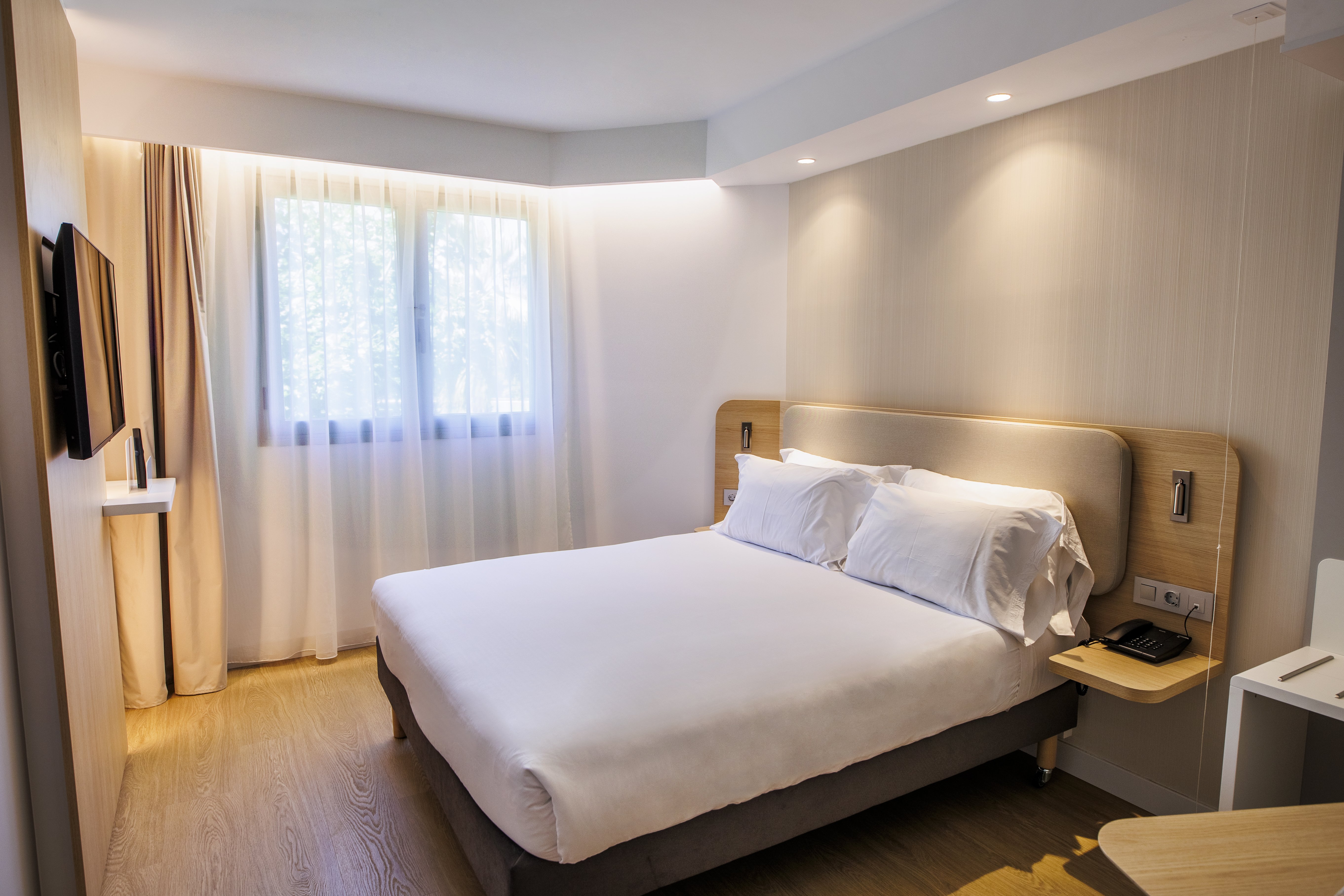 holiday inn express logrono rioja by ihg