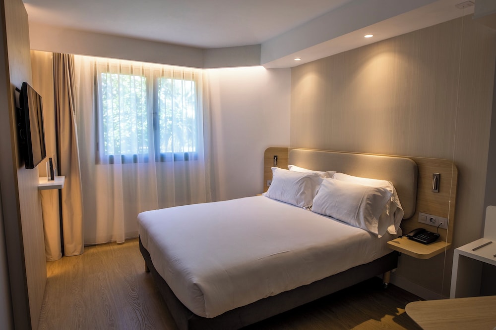 holiday inn express logrono rioja by ihg
