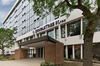 doubletree by hilton jamestown