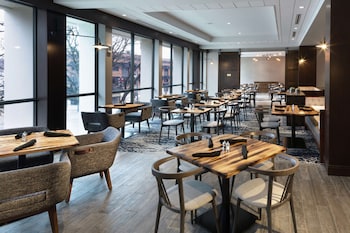 doubletree by hilton jamestown
