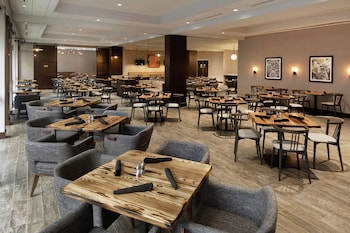 doubletree by hilton jamestown
