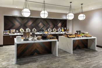 doubletree by hilton jamestown