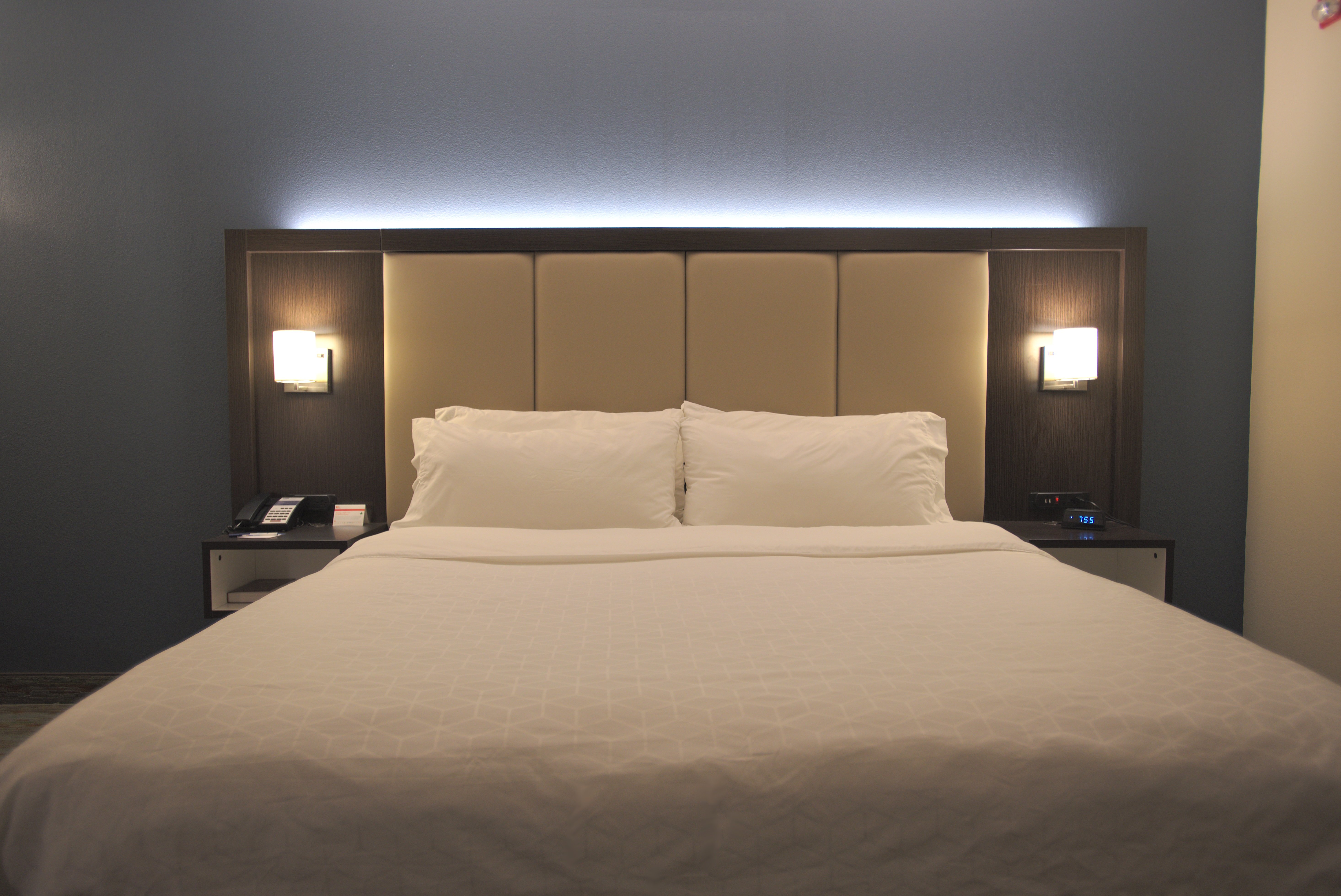 holiday inn express anderson by ihg