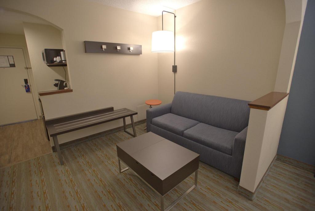 holiday inn express anderson by ihg