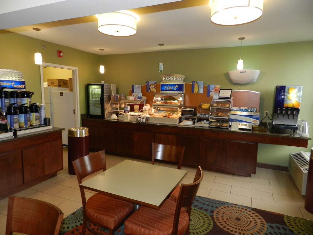 holiday inn express anderson by ihg