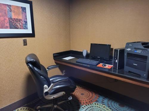 holiday inn express anderson by ihg