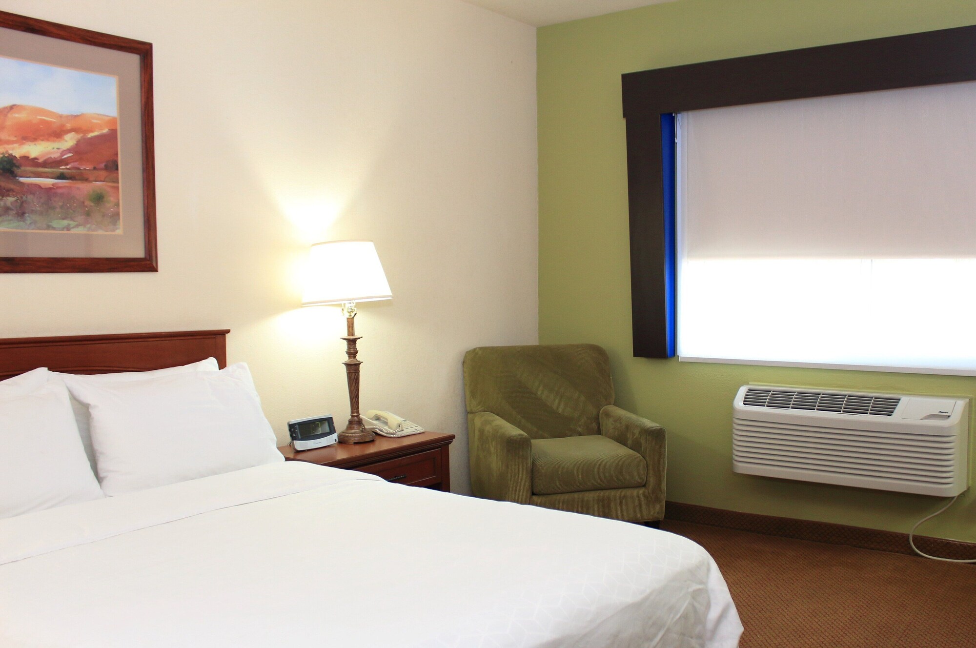 holiday inn express farmington bloomfield by ihg