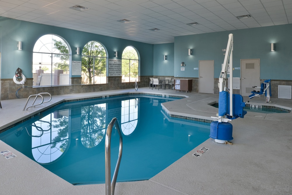holiday inn express farmington bloomfield by ihg