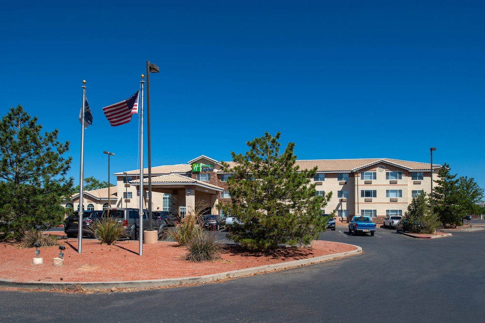 holiday inn express farmington bloomfield by ihg