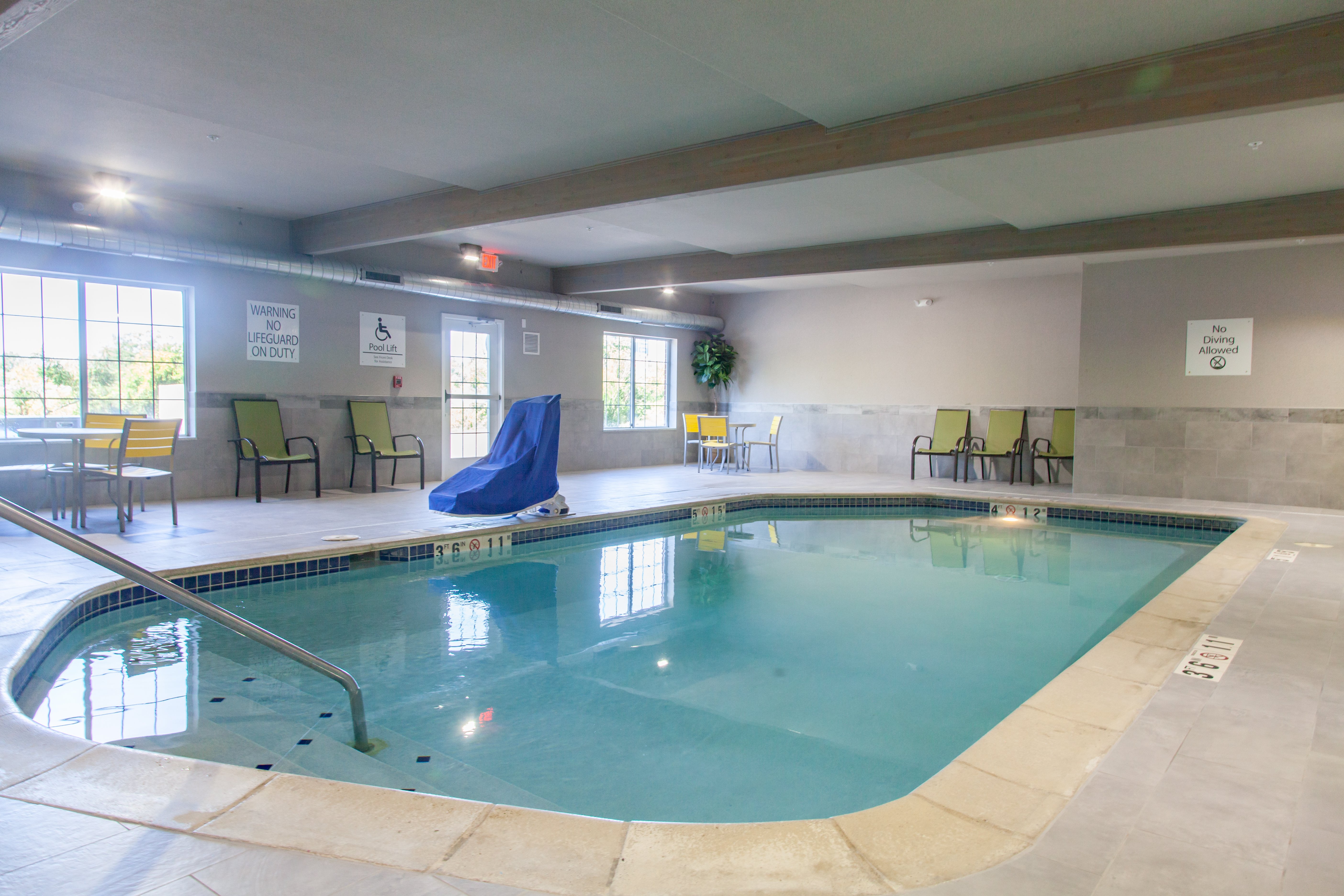 holiday inn express and suites jackson by ihg