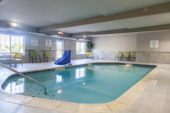 holiday inn express and suites jackson by ihg