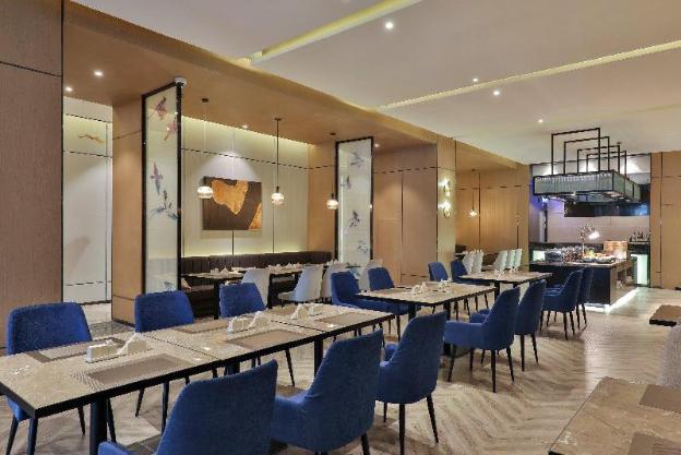 crystal orange hotel shanghai lujiazui oriental pearl