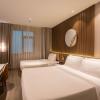 crystal orange hotel shanghai lujiazui oriental pearl