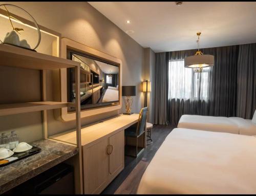 crystal orange hotel shanghai lujiazui oriental pearl