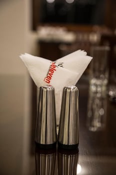 grand 7 hotel kesbewa