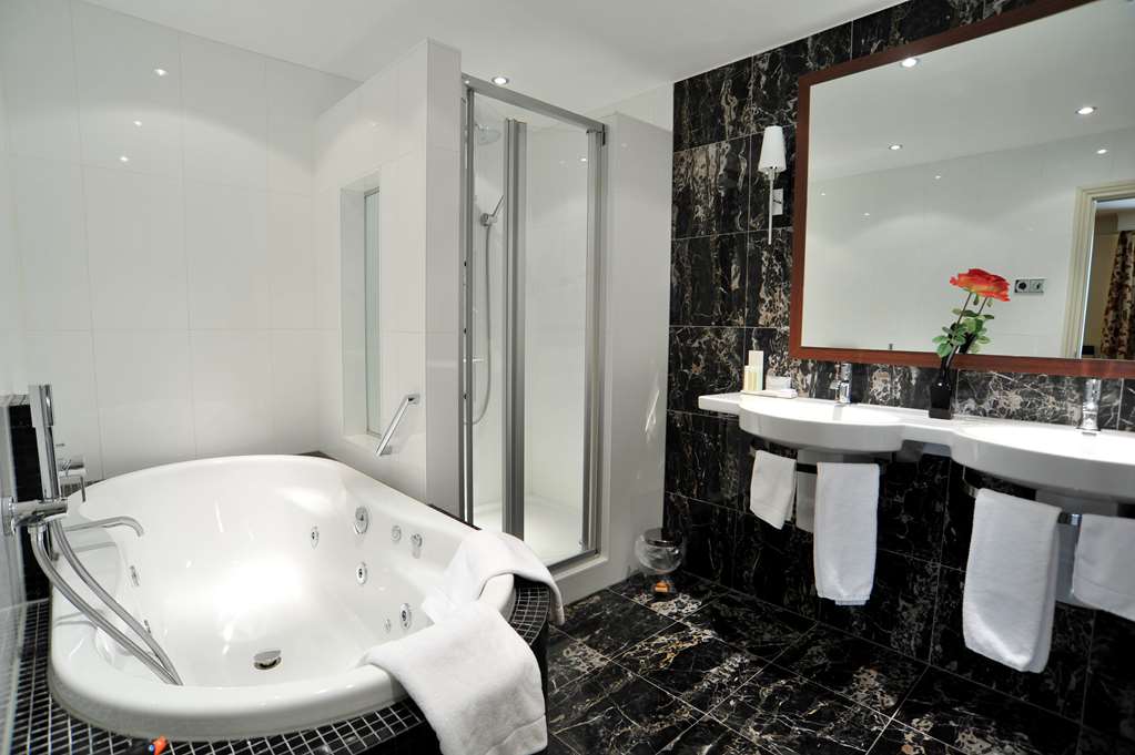 golden tulip hotel central