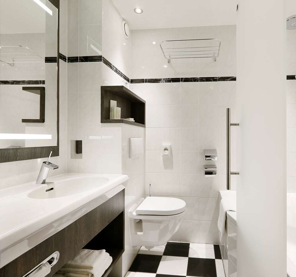 golden tulip hotel central