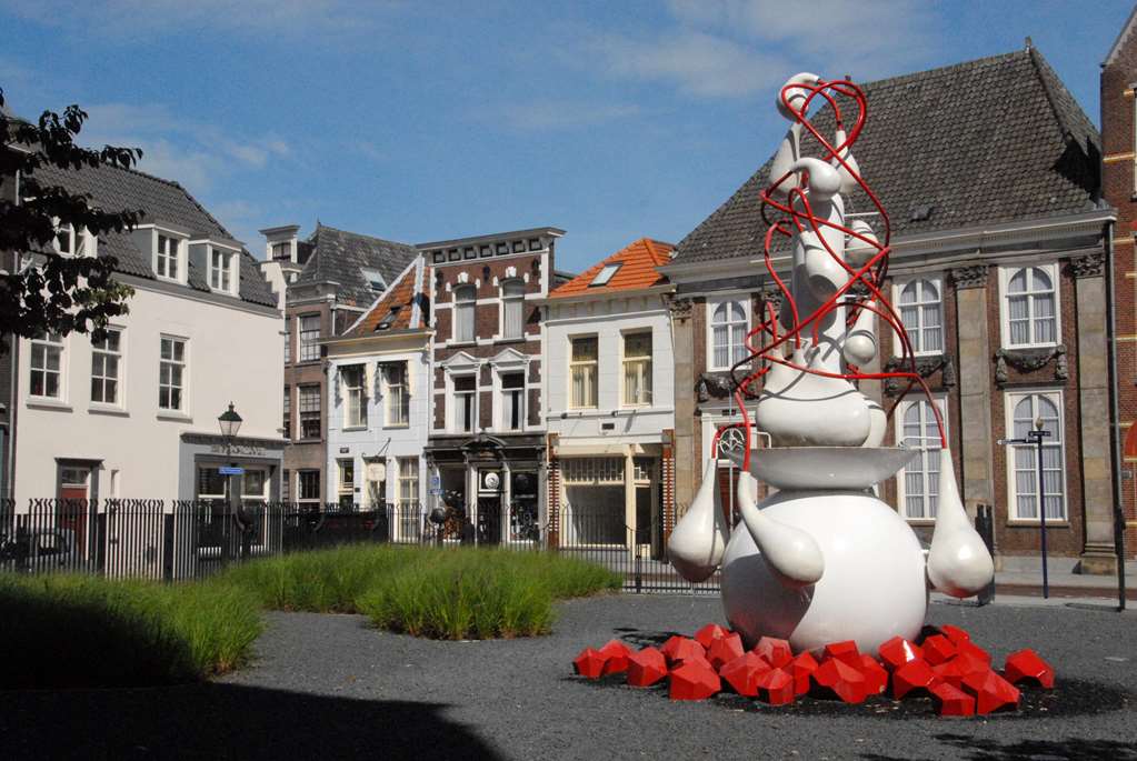 golden tulip hotel central