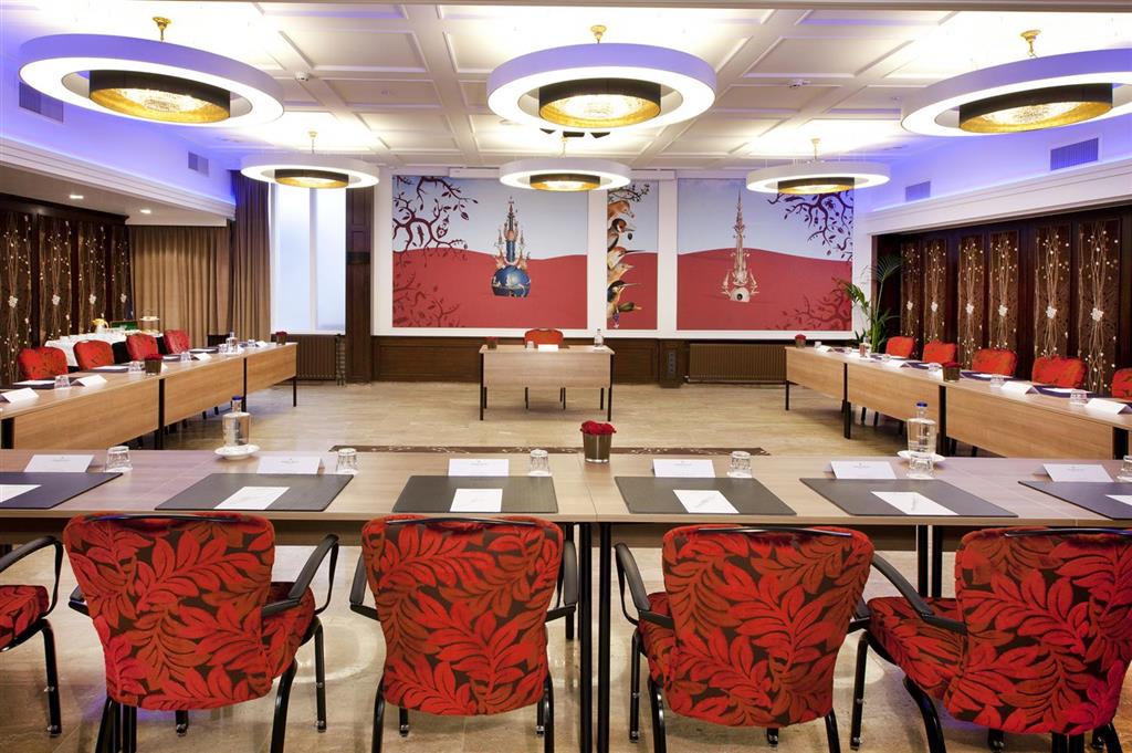 golden tulip hotel central