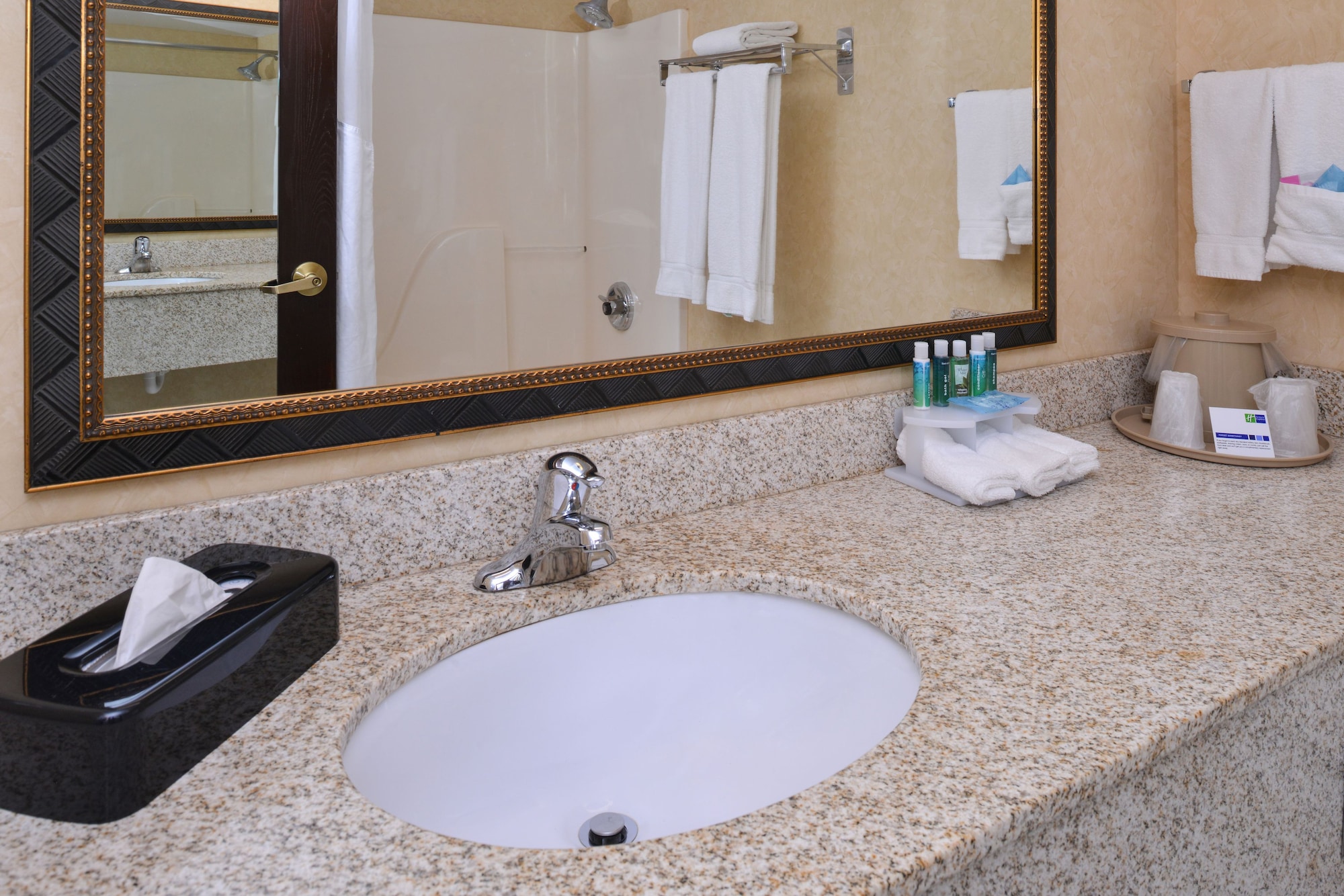 holiday inn express la junta by ihg