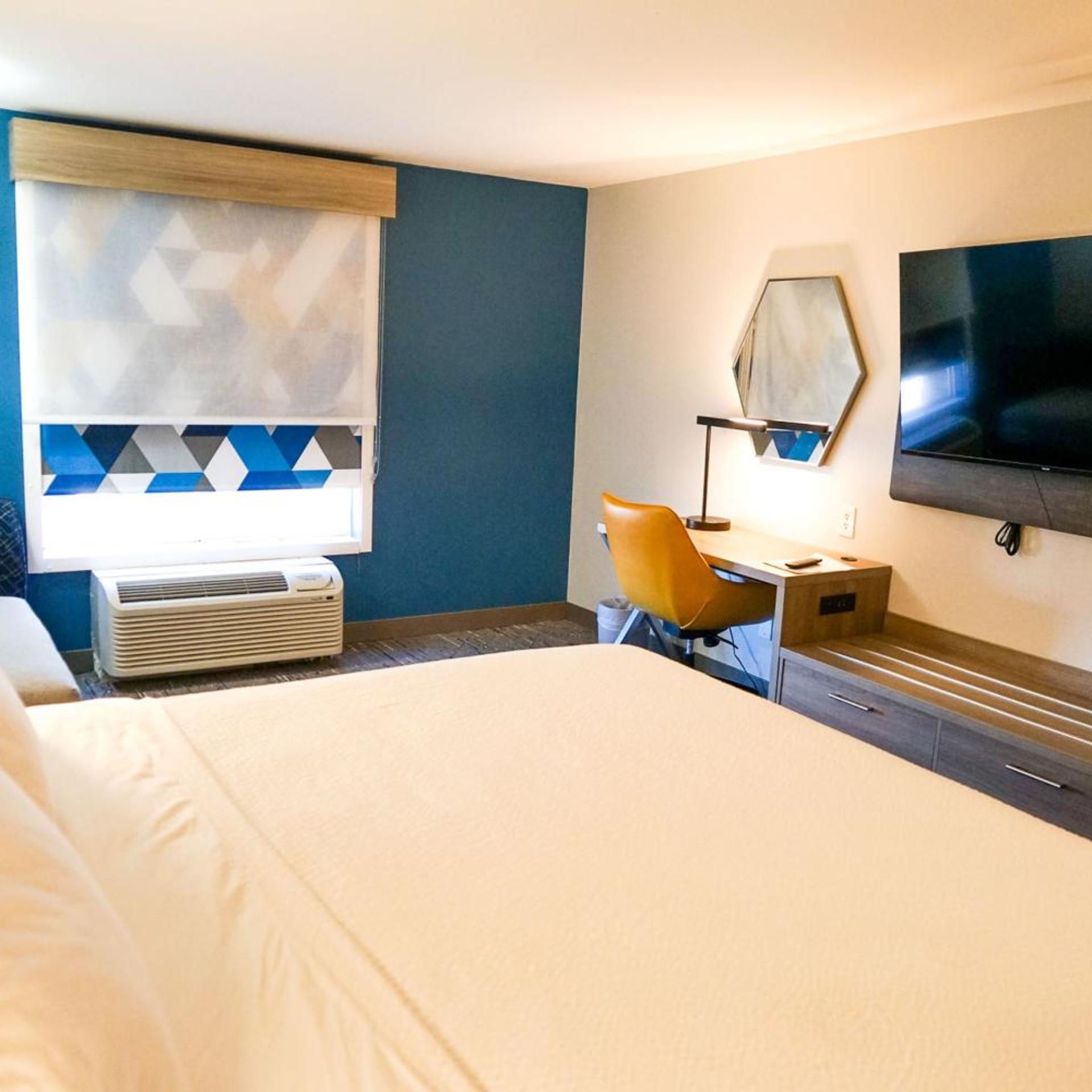 holiday inn express la junta by ihg