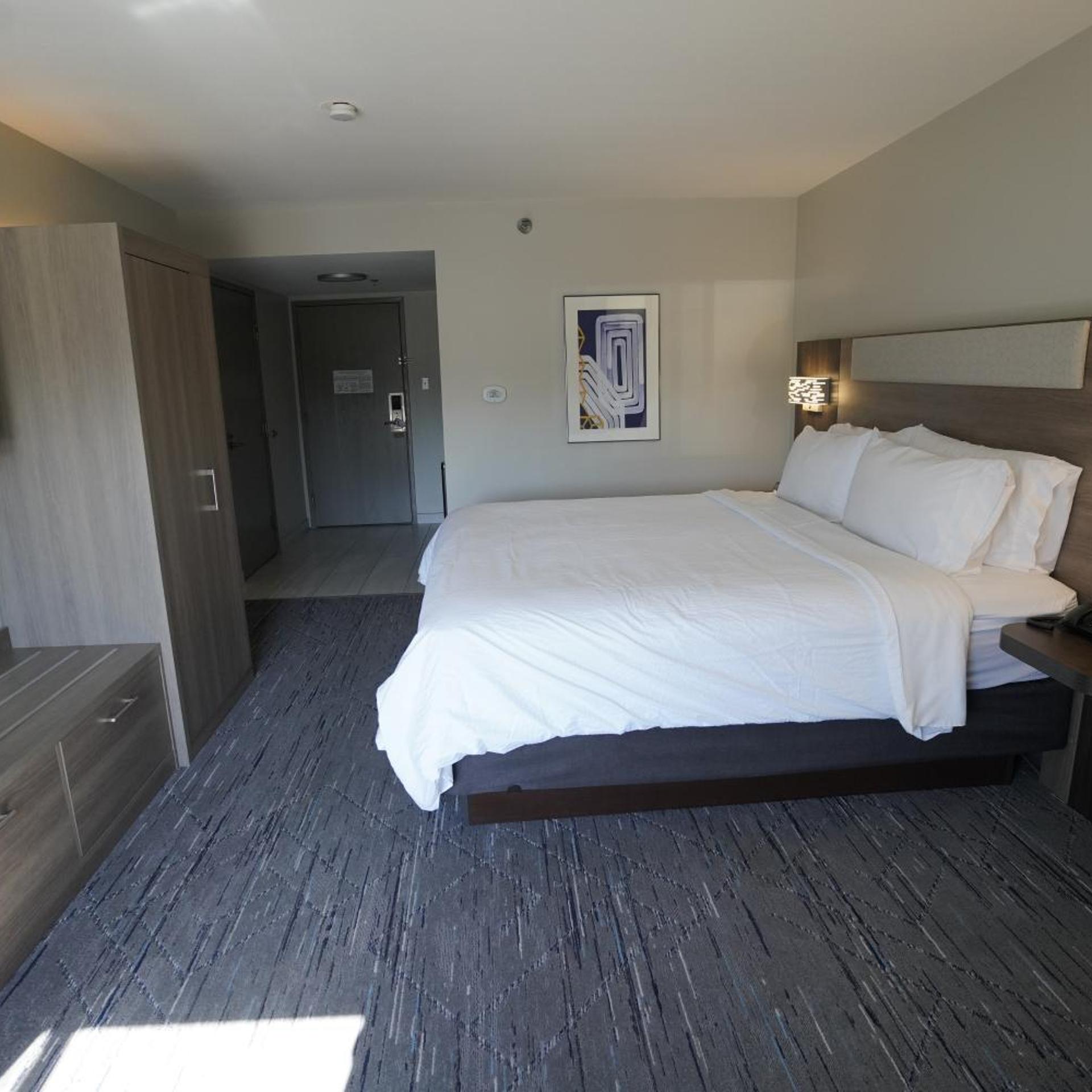 holiday inn express la junta by ihg