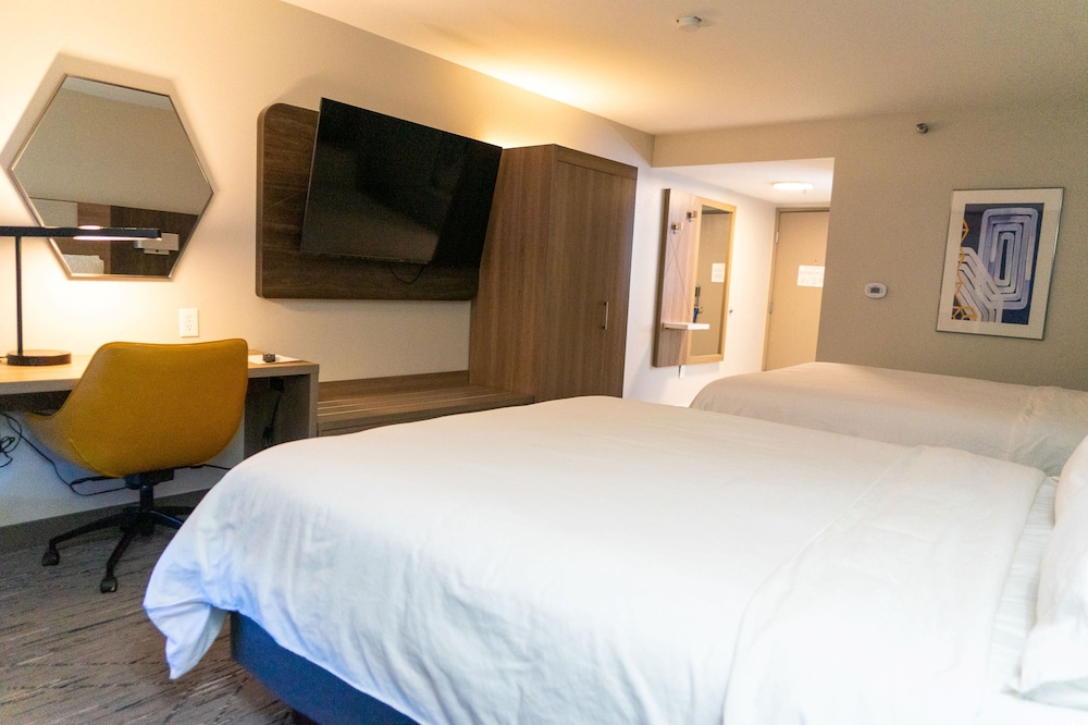 holiday inn express la junta by ihg