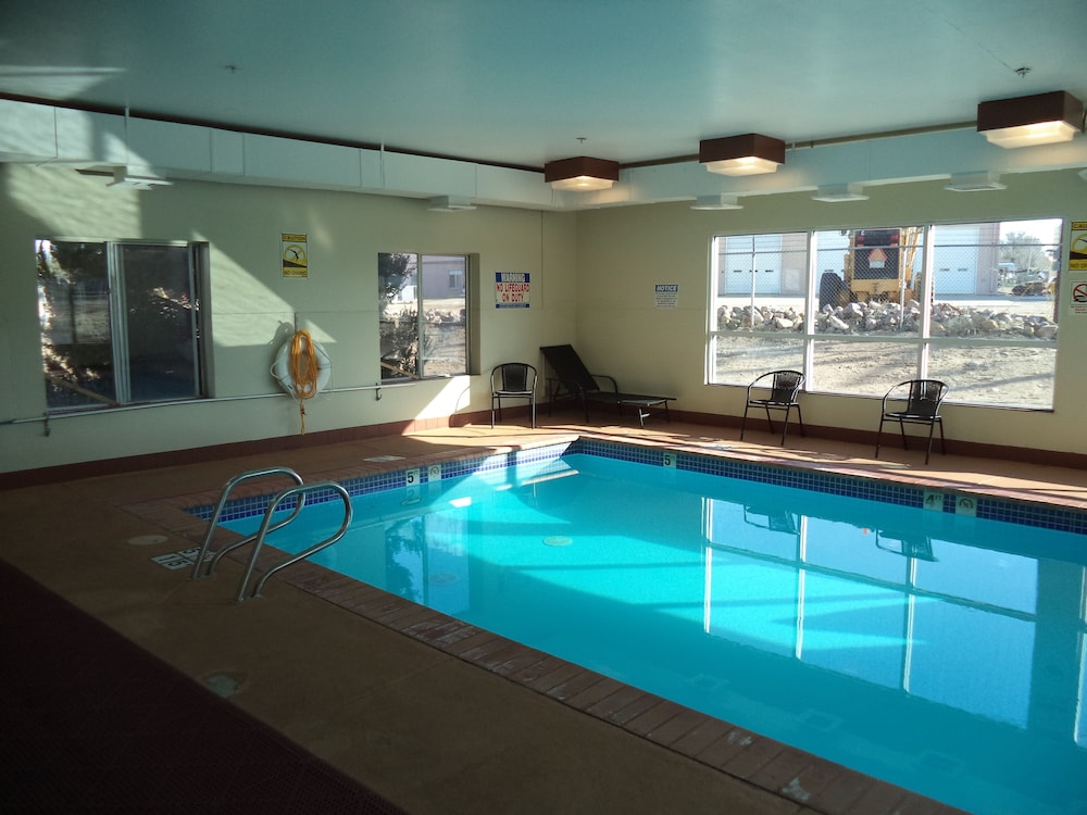 holiday inn express la junta by ihg