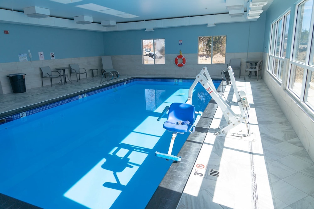holiday inn express la junta by ihg